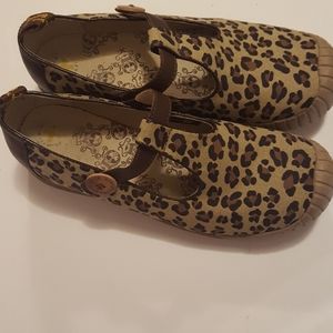 DR MARTENS /Cheetah Print Mary Jane  shoes